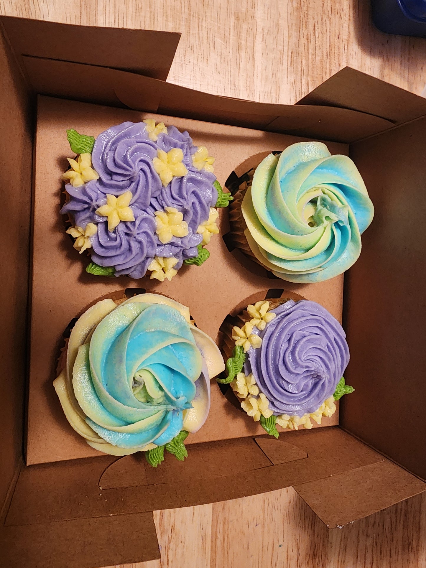 White Cake Cupcakes