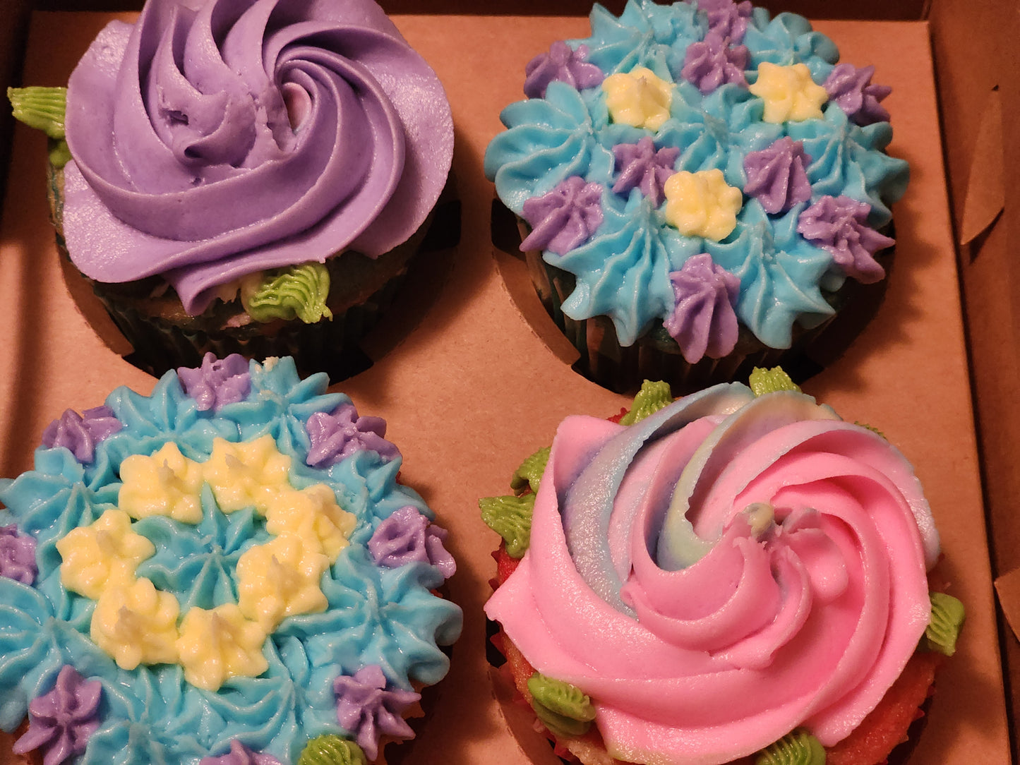 White Cake Cupcakes