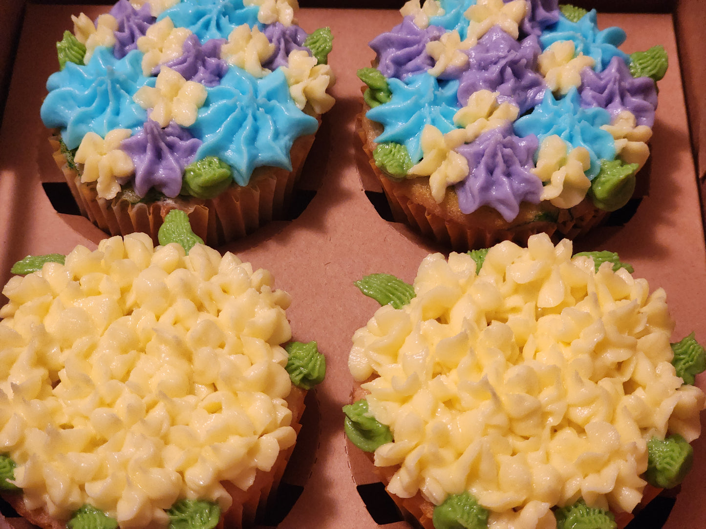 White Cake Cupcakes