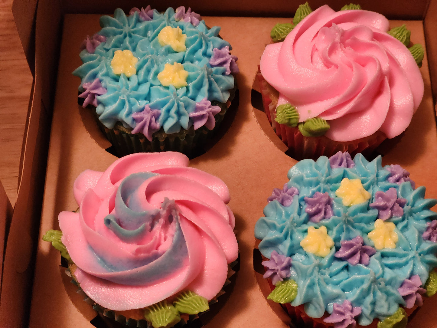 White Cake Cupcakes