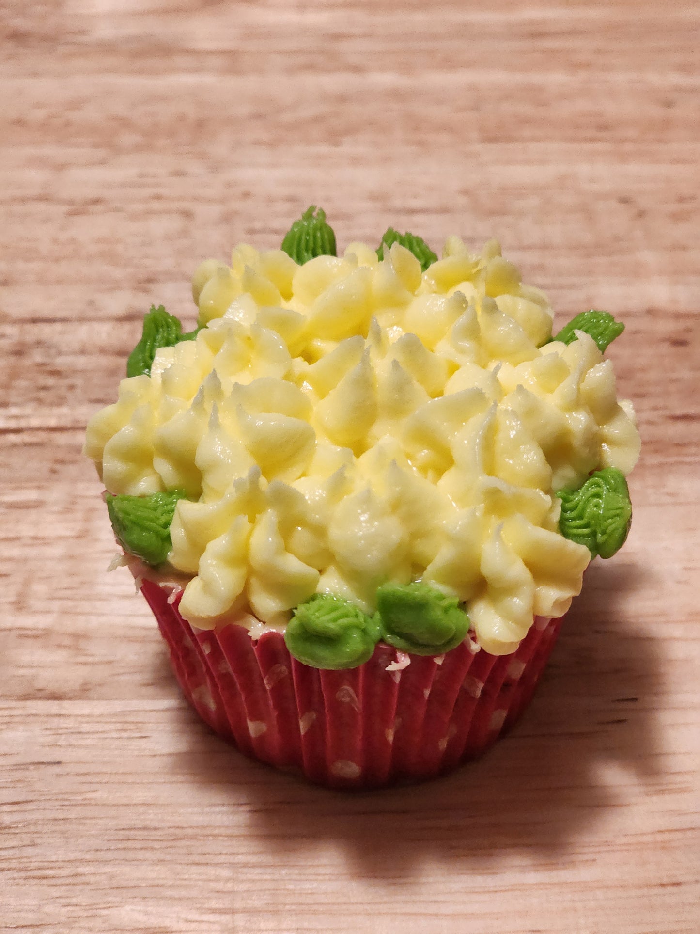 White Cake Cupcakes