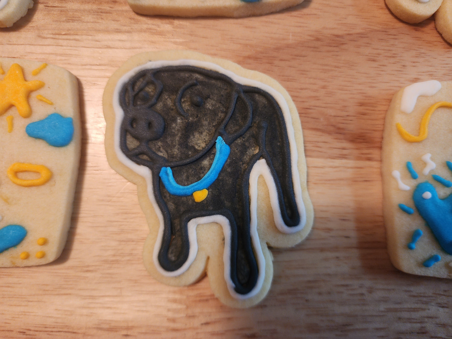 Exclusive In Memory of "Toro" cookie set