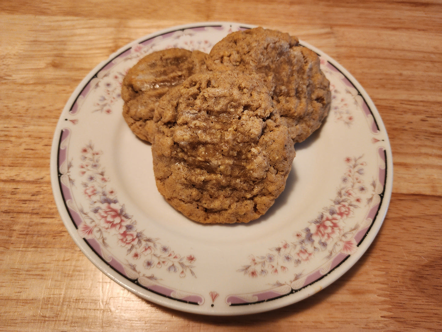 Soft Oatmeal Cookies