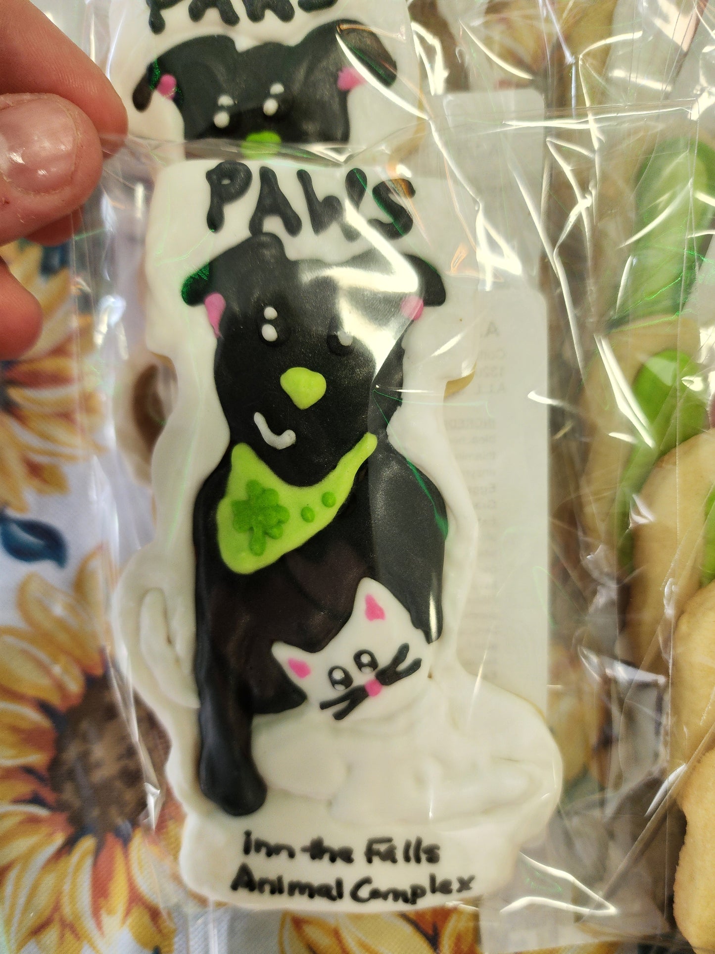 PAWS Inn the Falls Exclusive Cookie