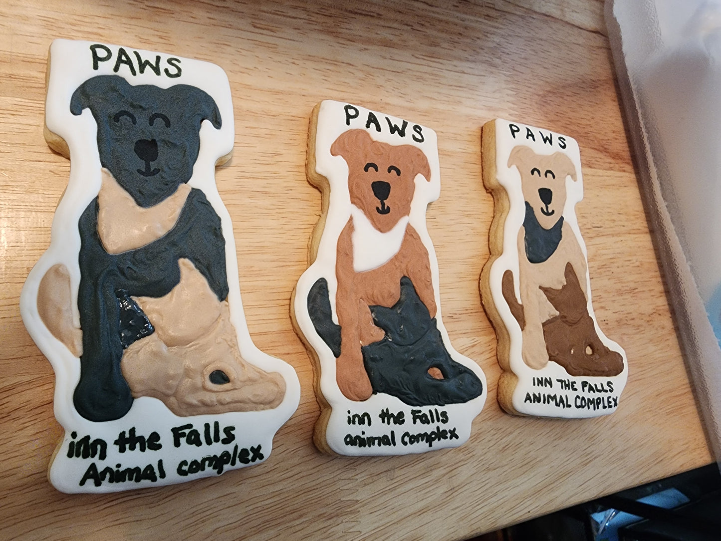 PAWS Inn the Falls Exclusive Cookie