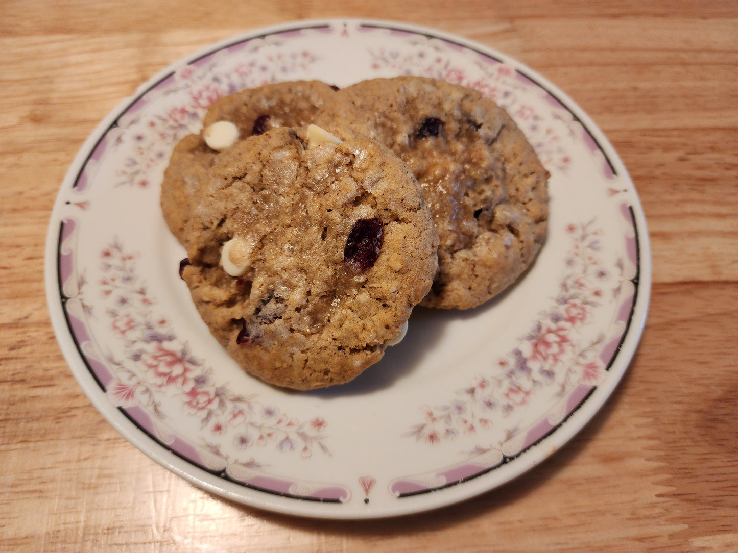 Soft Oatmeal Cookies